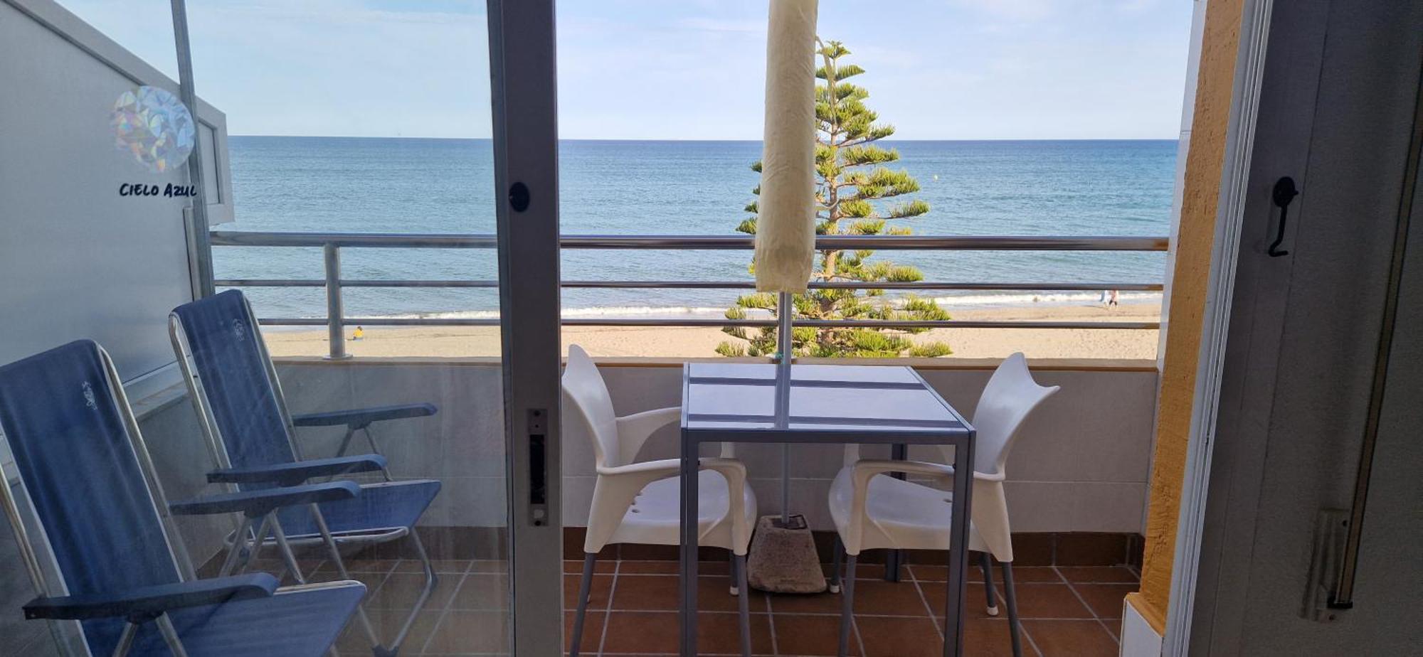 Atico Frente Al Mar, Un Dormitorio "Cielo Azul" Roquetas de Mar Exterior photo
